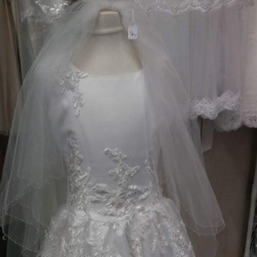 Flower girl, communion dress
